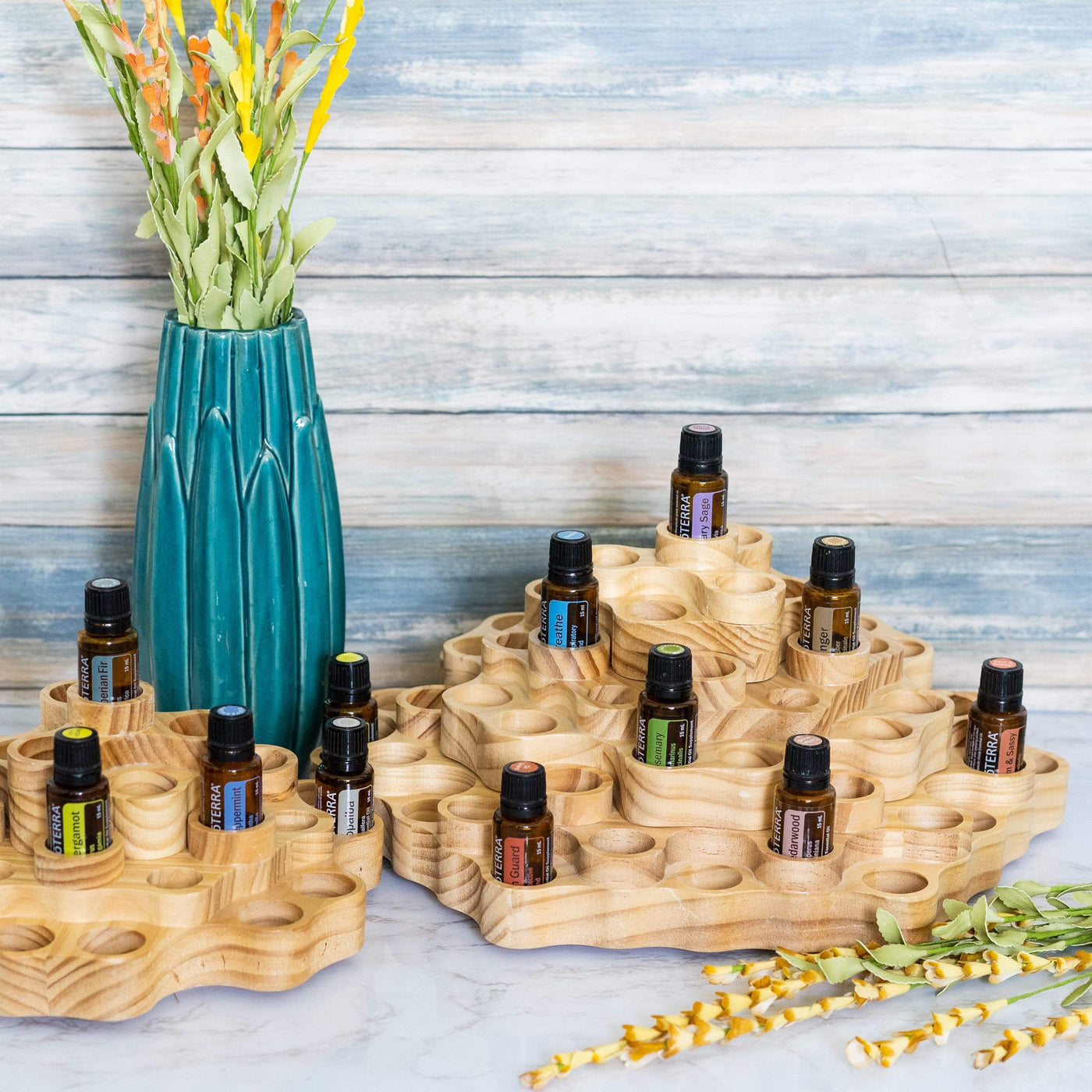 Spindola - Rotating Essential Oil Display - Oil Life Canada - Canada's Best Essential Oil Supplies